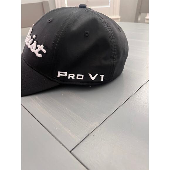 Titleist Mens Golf Hat black  7 1/2 - Picture 4 of 6